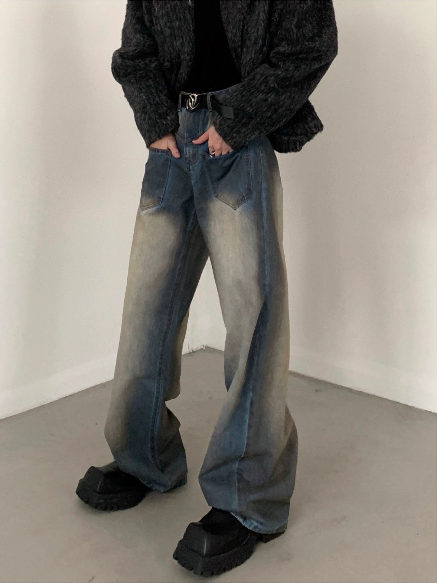 【23s December.】Retro Washed Distressed Jeans