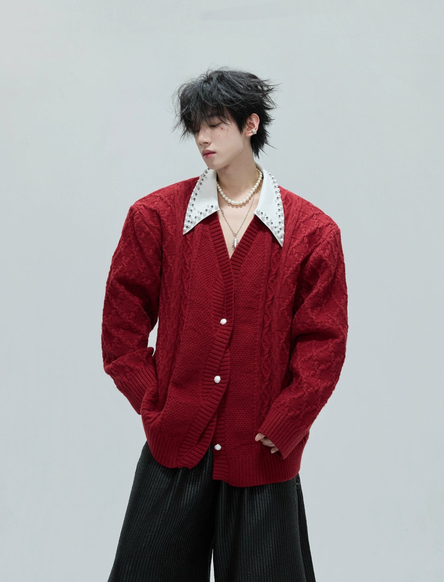 【25s Nov.】Elegant and Luxurious Vintage Handmade Pearl Sweater