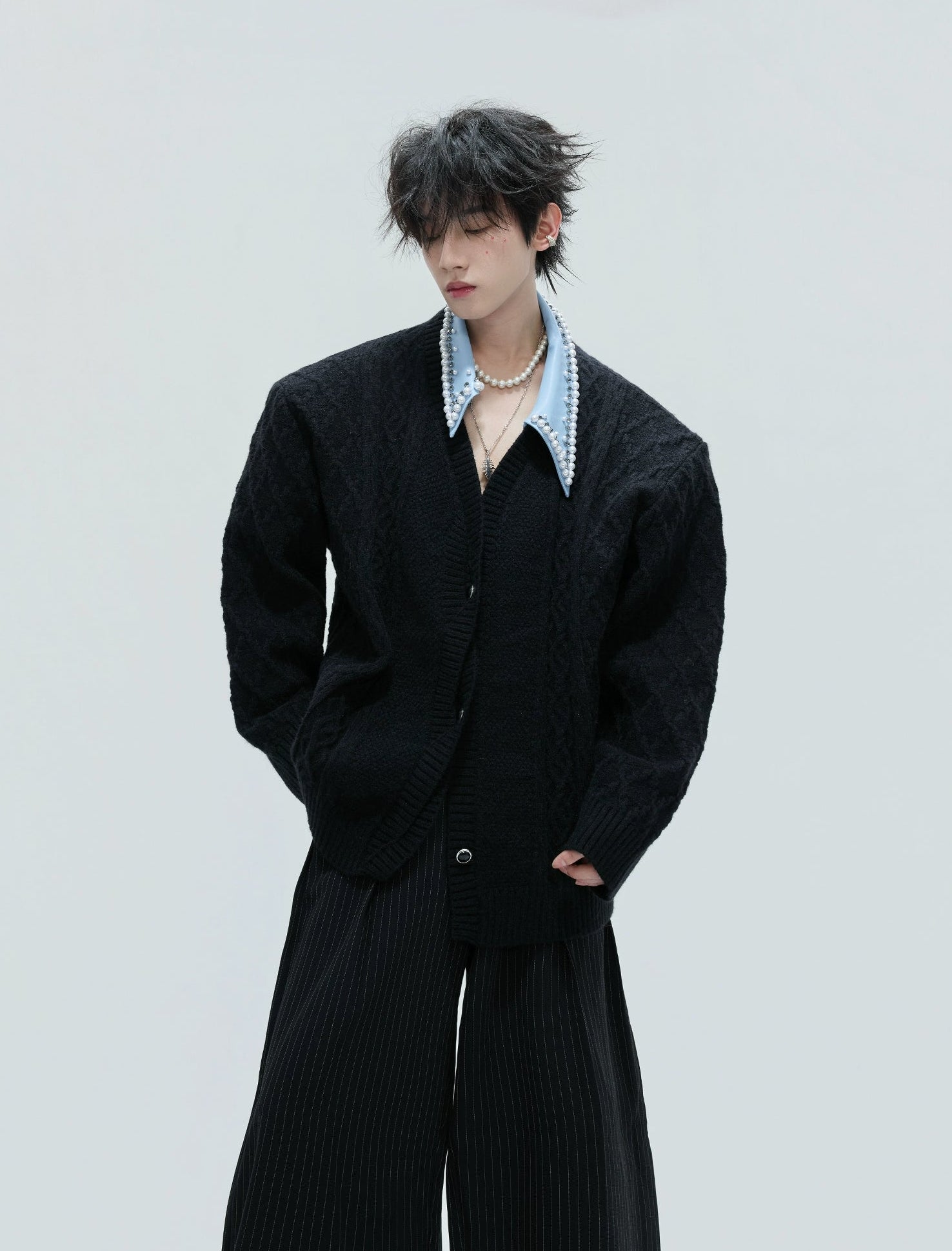 【25s Nov.】Elegant and Luxurious Vintage Handmade Pearl Sweater