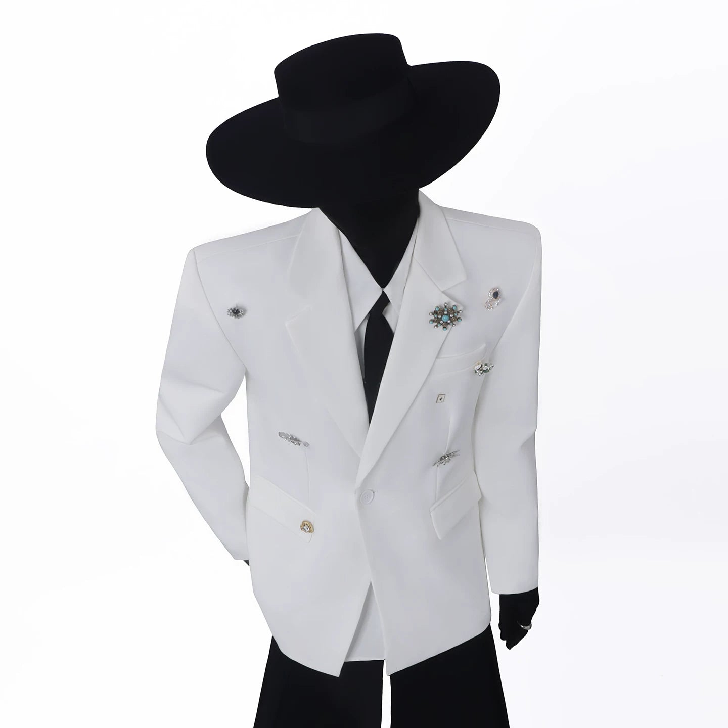 Metal Brooch White Blazer