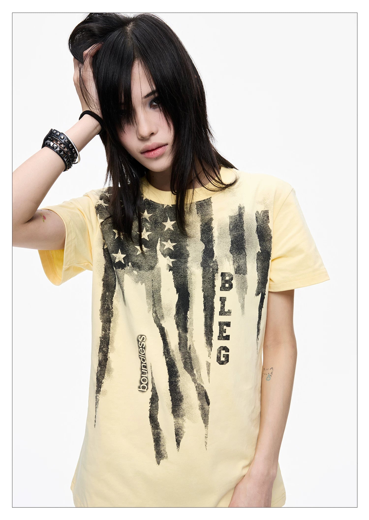 Washed Graffiti Cropped Tee