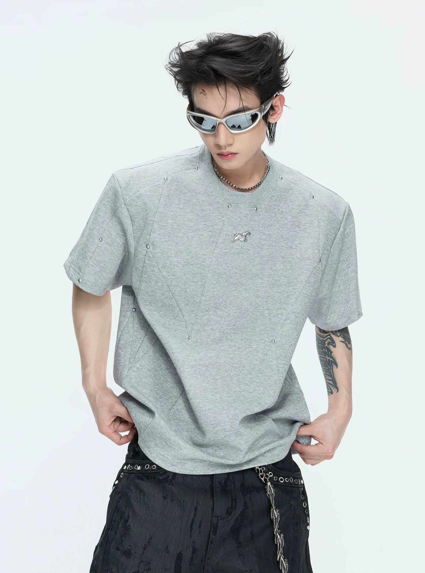【26s May】Studded Deconstructed Boxy Shoulder Tee