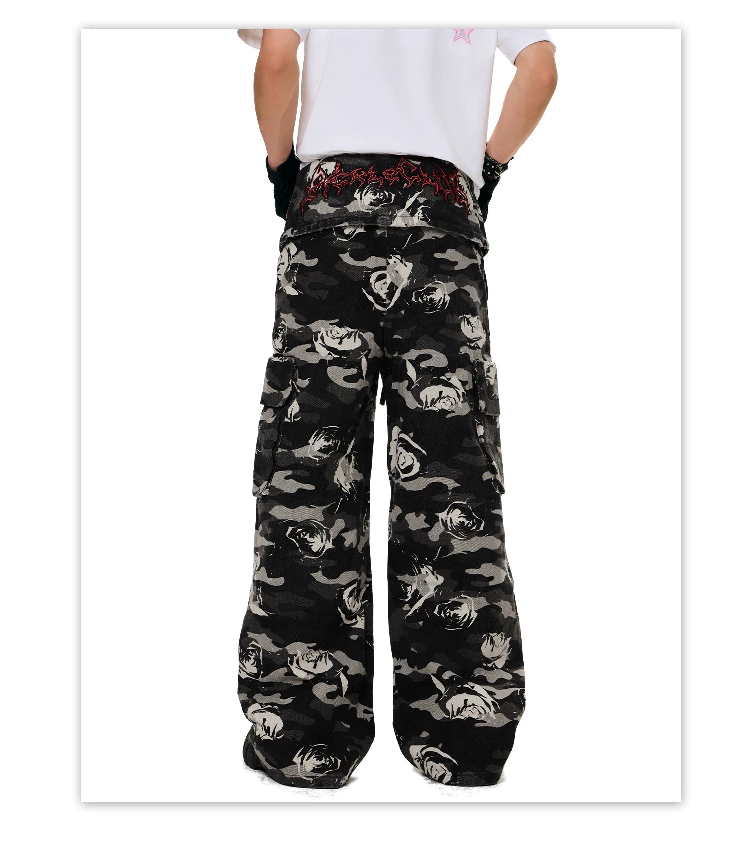 【26s Apr.】Ghost Rose Camo Cargo Pants