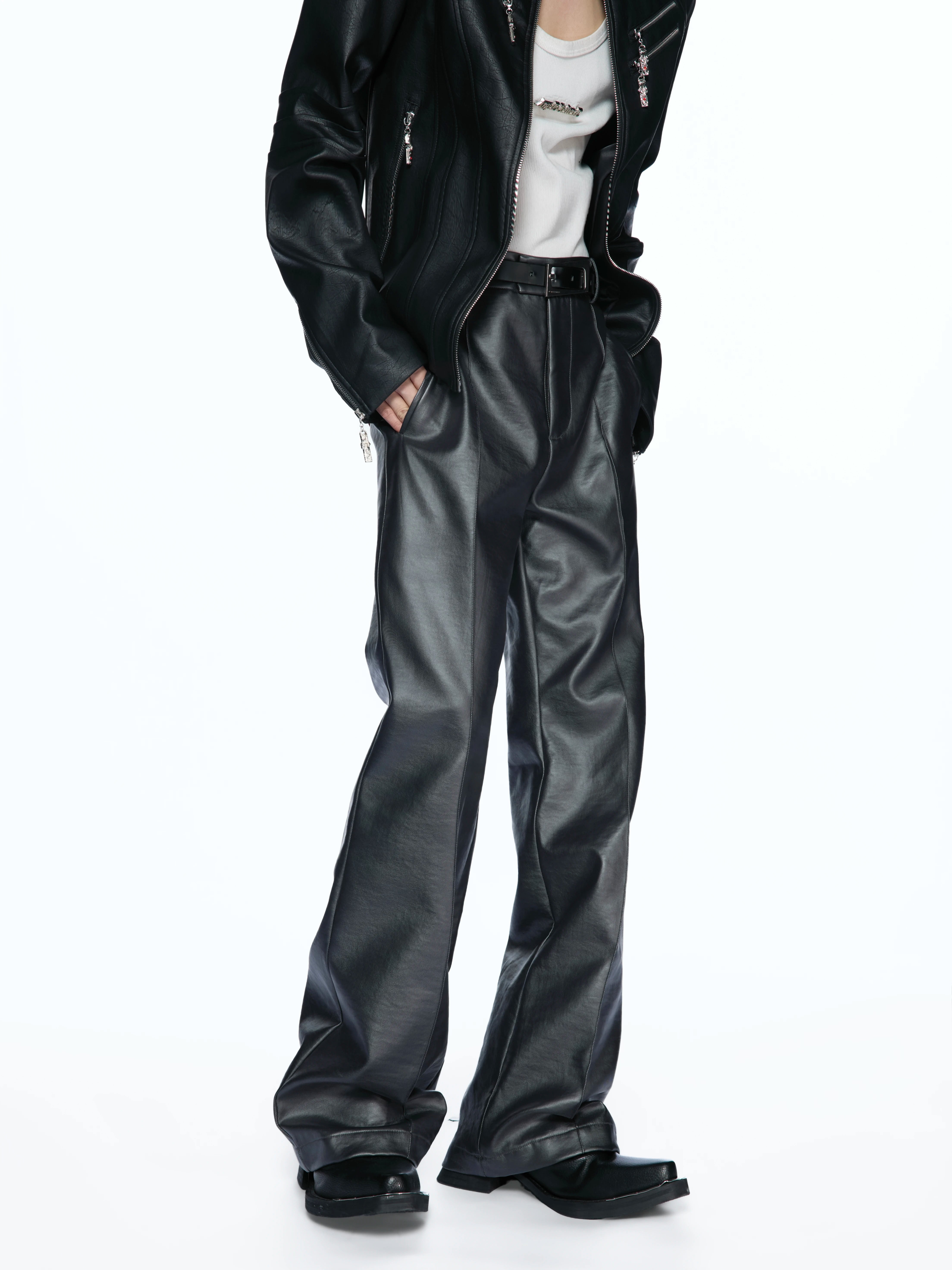 Vegetable-Tanned Concept Matte Bio-Leather Straight Flared Pants