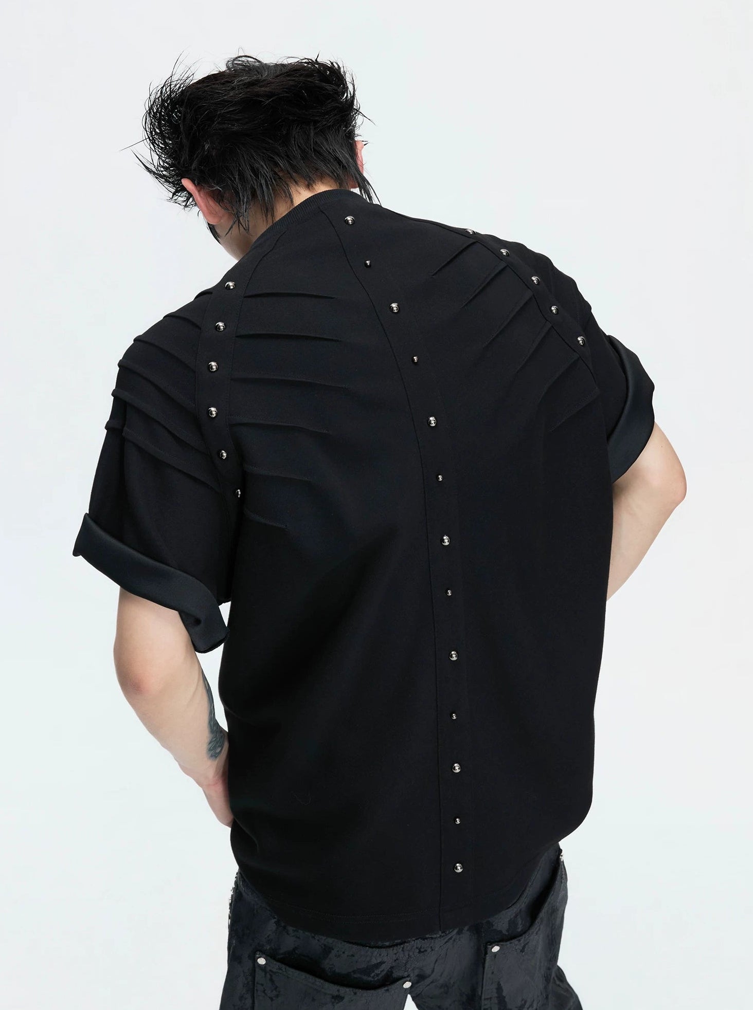 【26s Apr.】Studded Pleated Spine Structure Tee