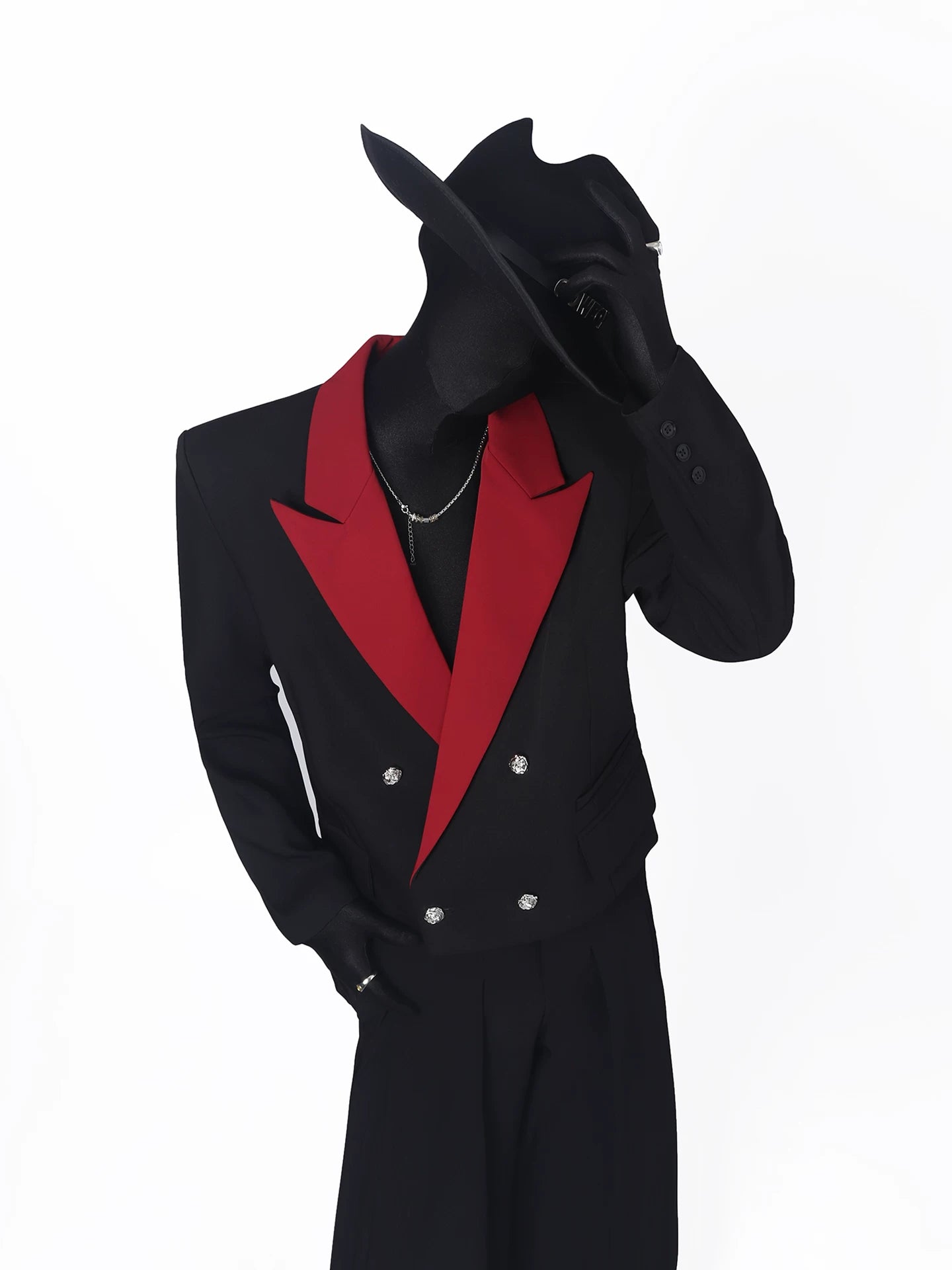 【26s May.】Black Red Contrast Cropped Structured Blazer