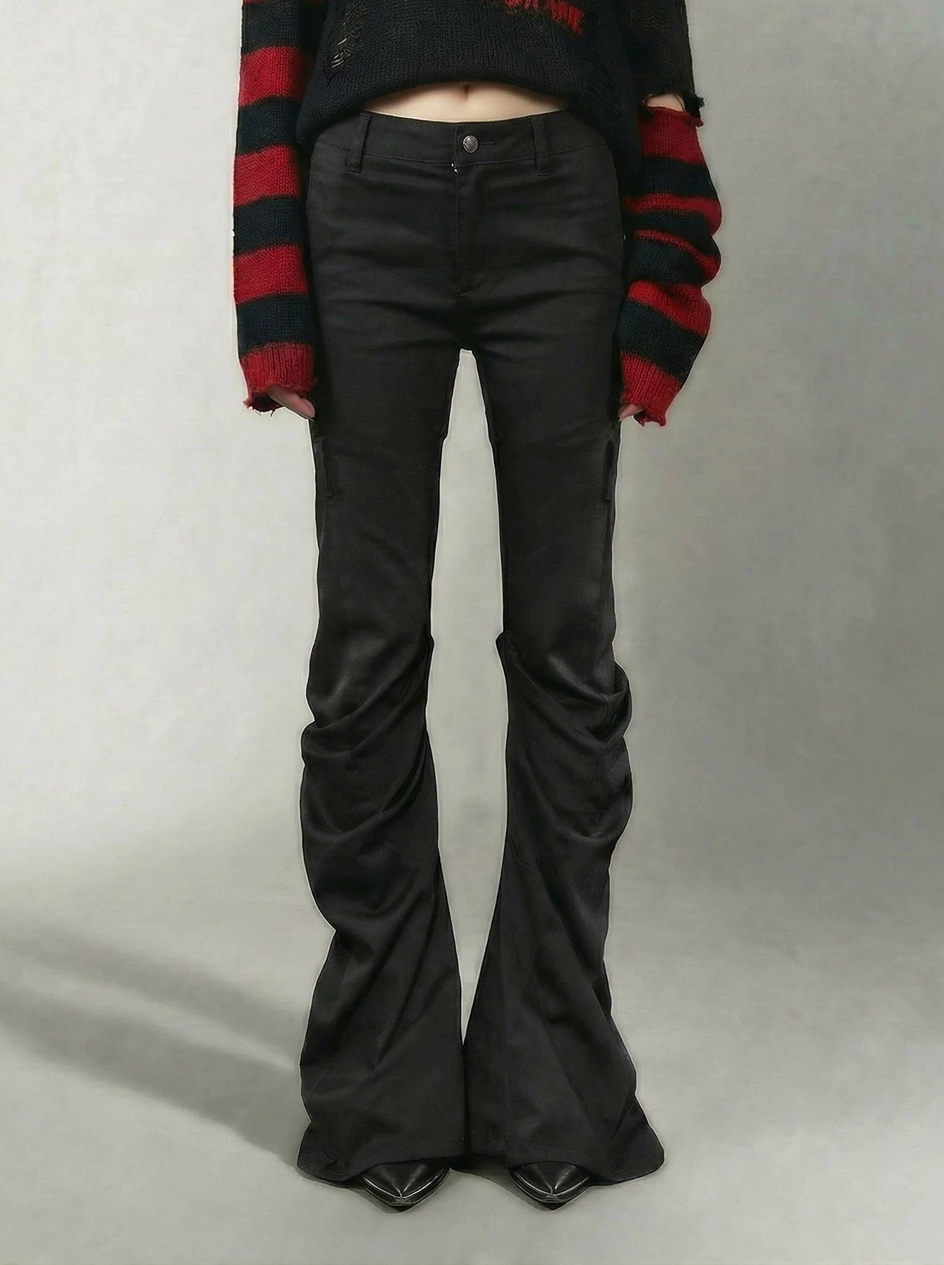 Wing-print Pleated Slim-fit High-stretch Jeans