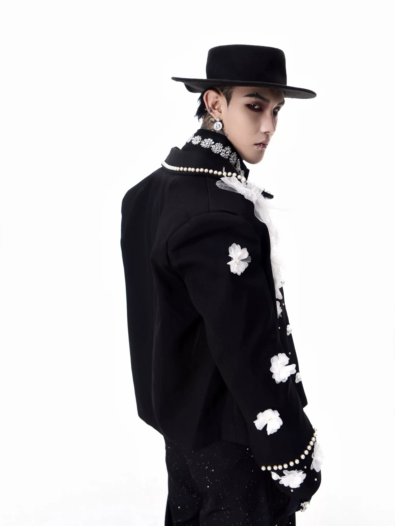 【26s Feb.】Couture 3D Floral Structured Shoulder Cropped Jacket / Pants