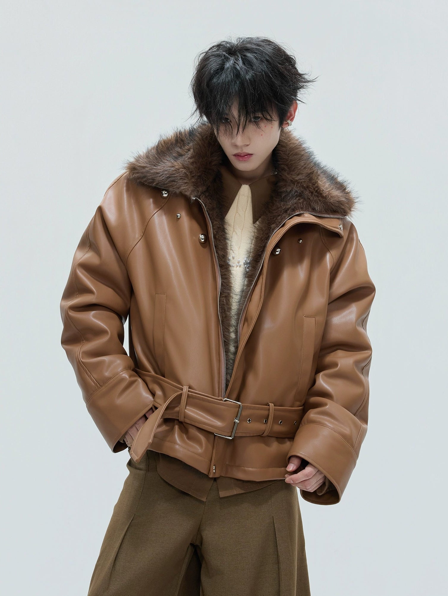 【25s Nov.】Riveted Faux Wolf Fur Collar Thickened Cotton Coat