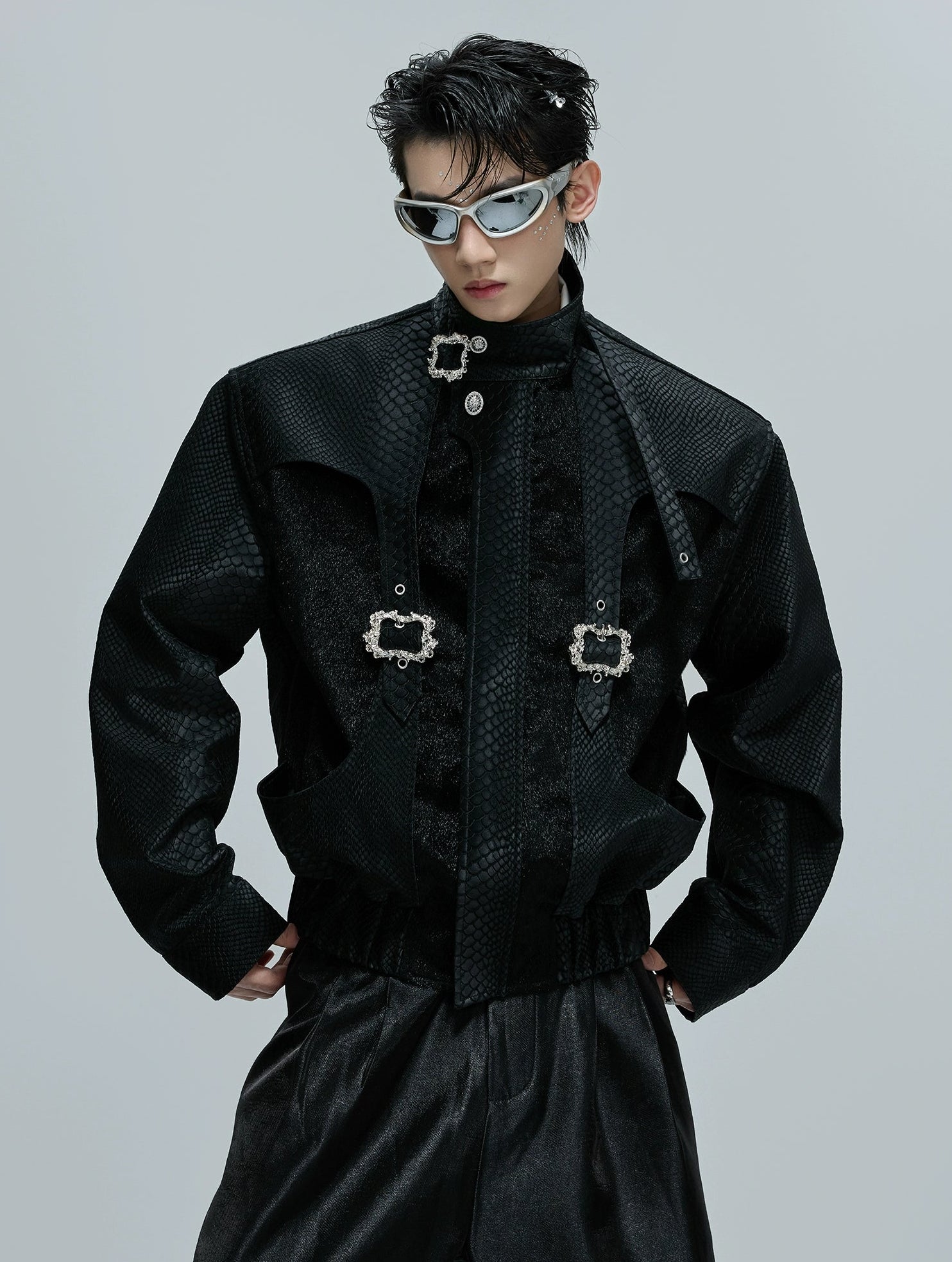 【25s Nov.】Crocodile-print Scale Cropped Leather Jacket