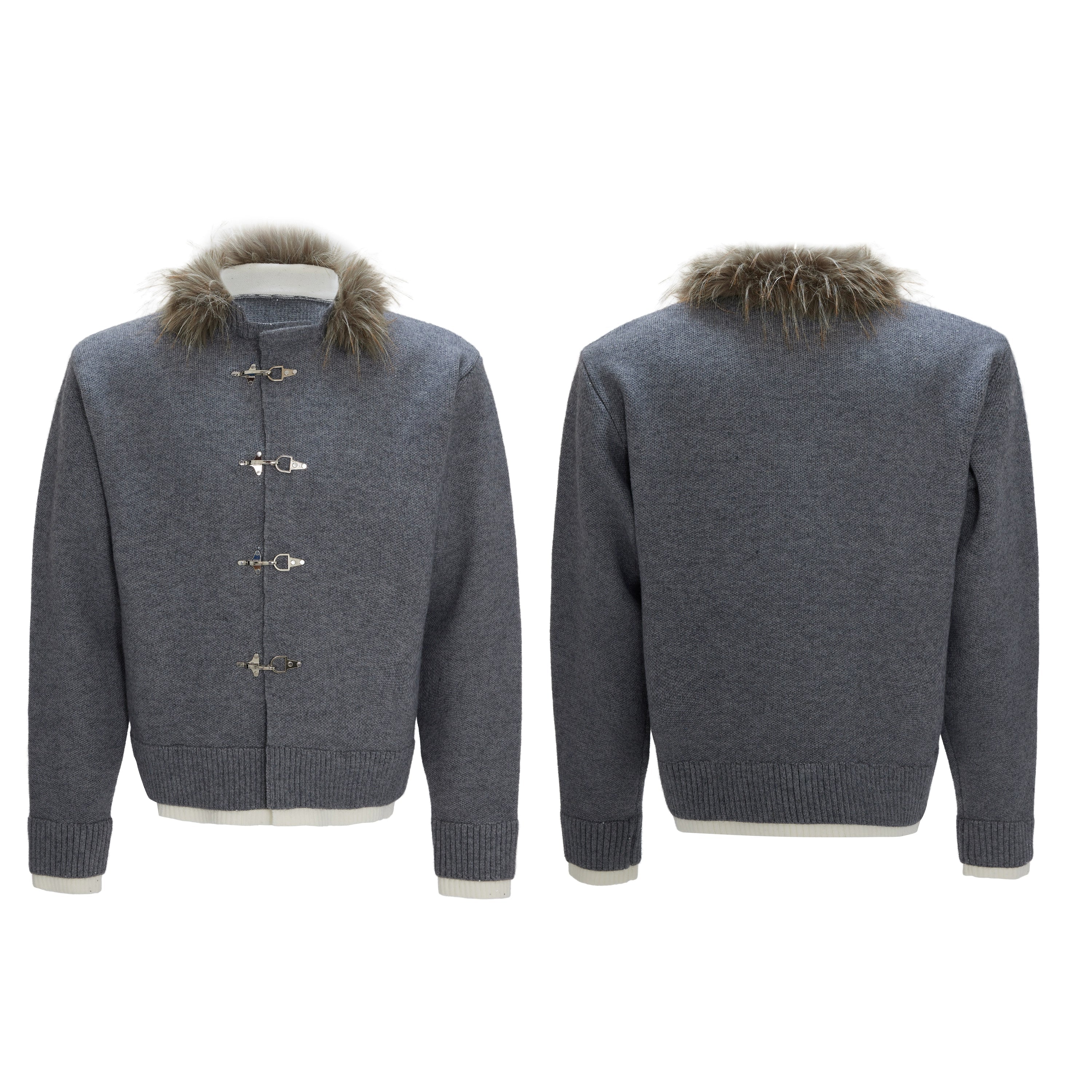 【25s Dec.】Glittery and Luxurious Metal Button Sweater