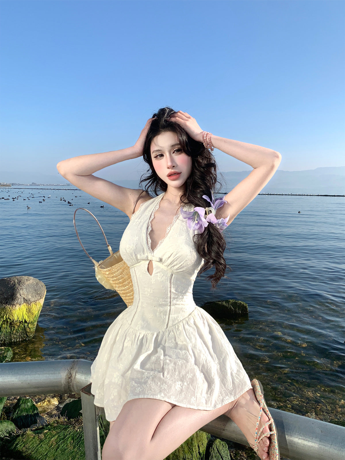 【25s Apr.】French Halter V-Neck Hollow-Out Waist Dress