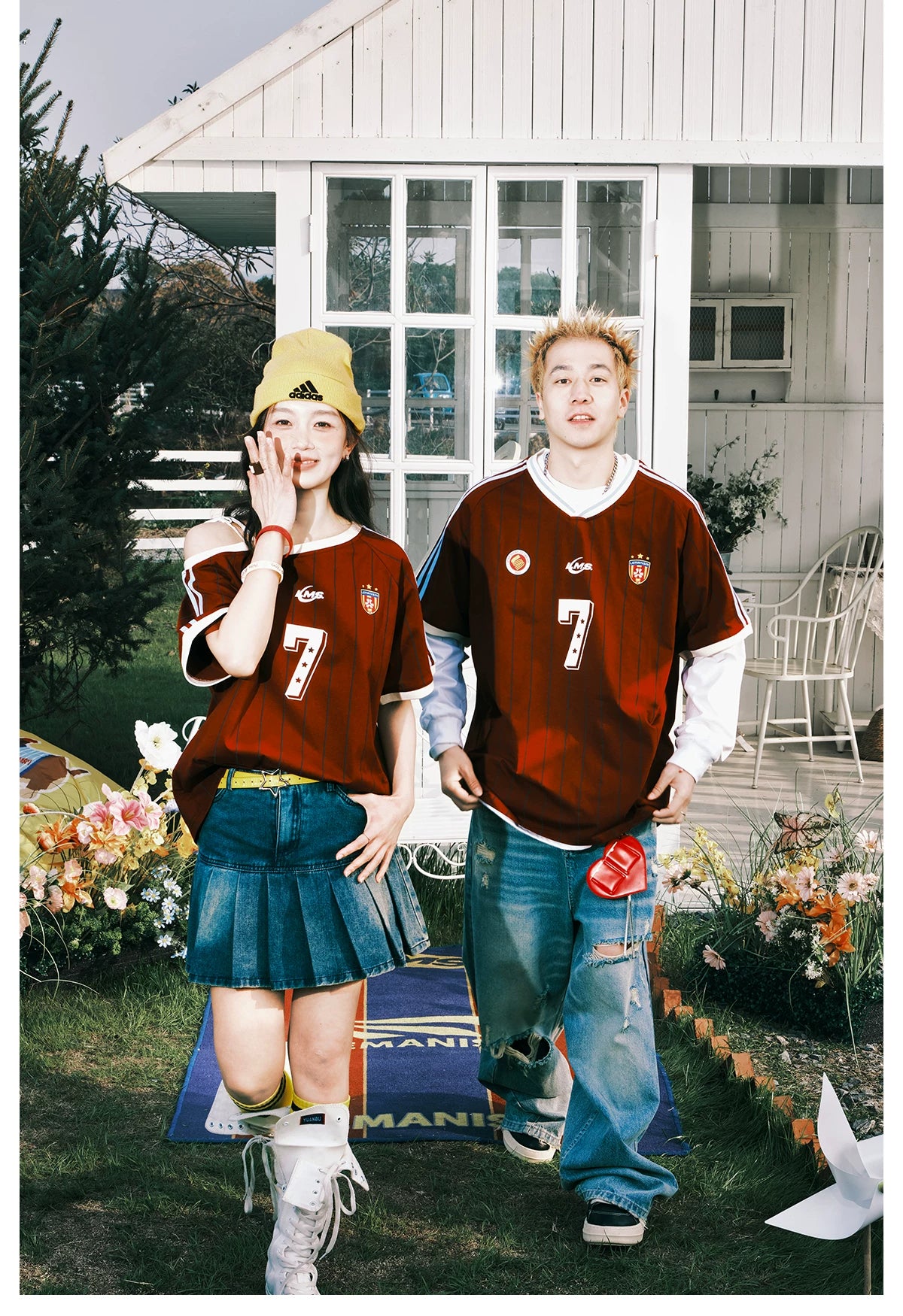 Contrast V-Neck Sports Jersey Tee