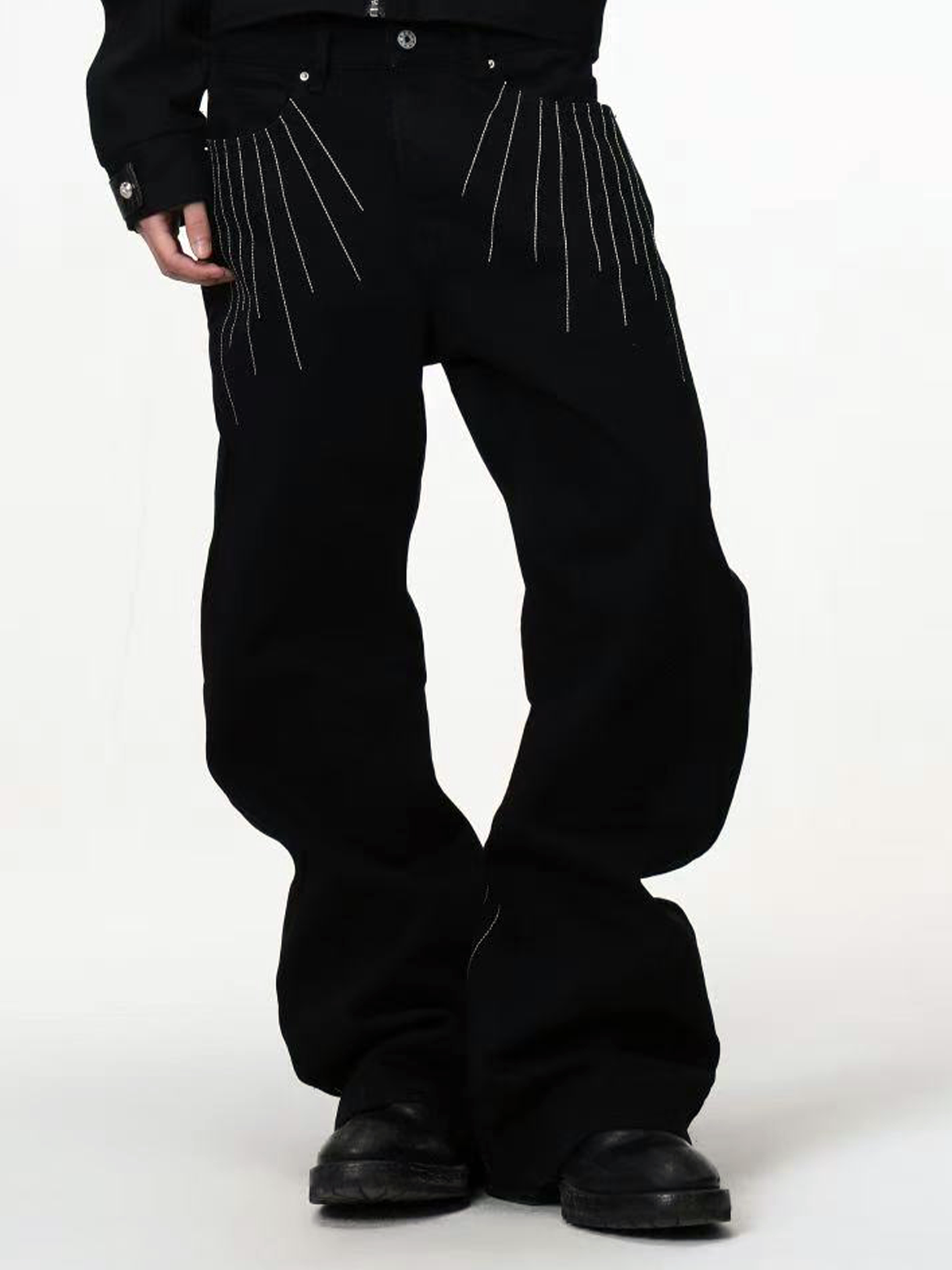14 oz Washed Black Scimitar Jeans