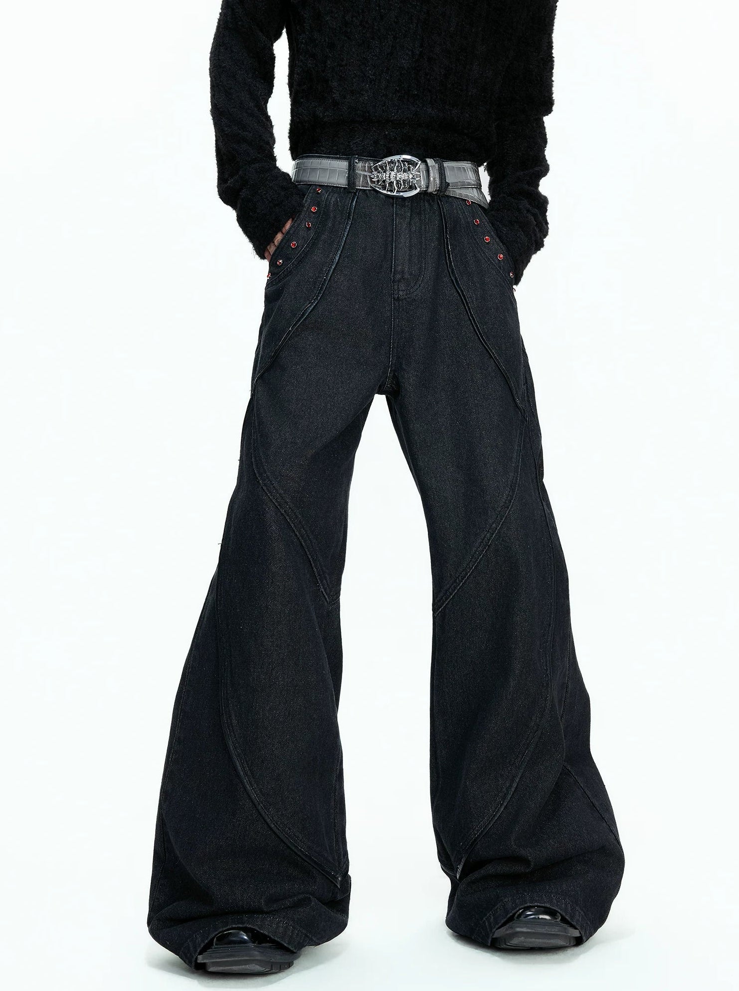 【26s Jan.】Vintage Red Diamond Distressed Washed Denim Jeans