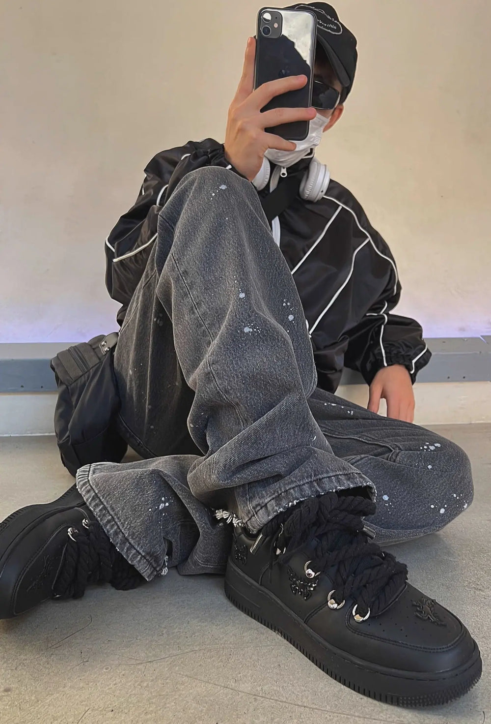 Butterfly Decorated Sneakers ArtsKoreanMan