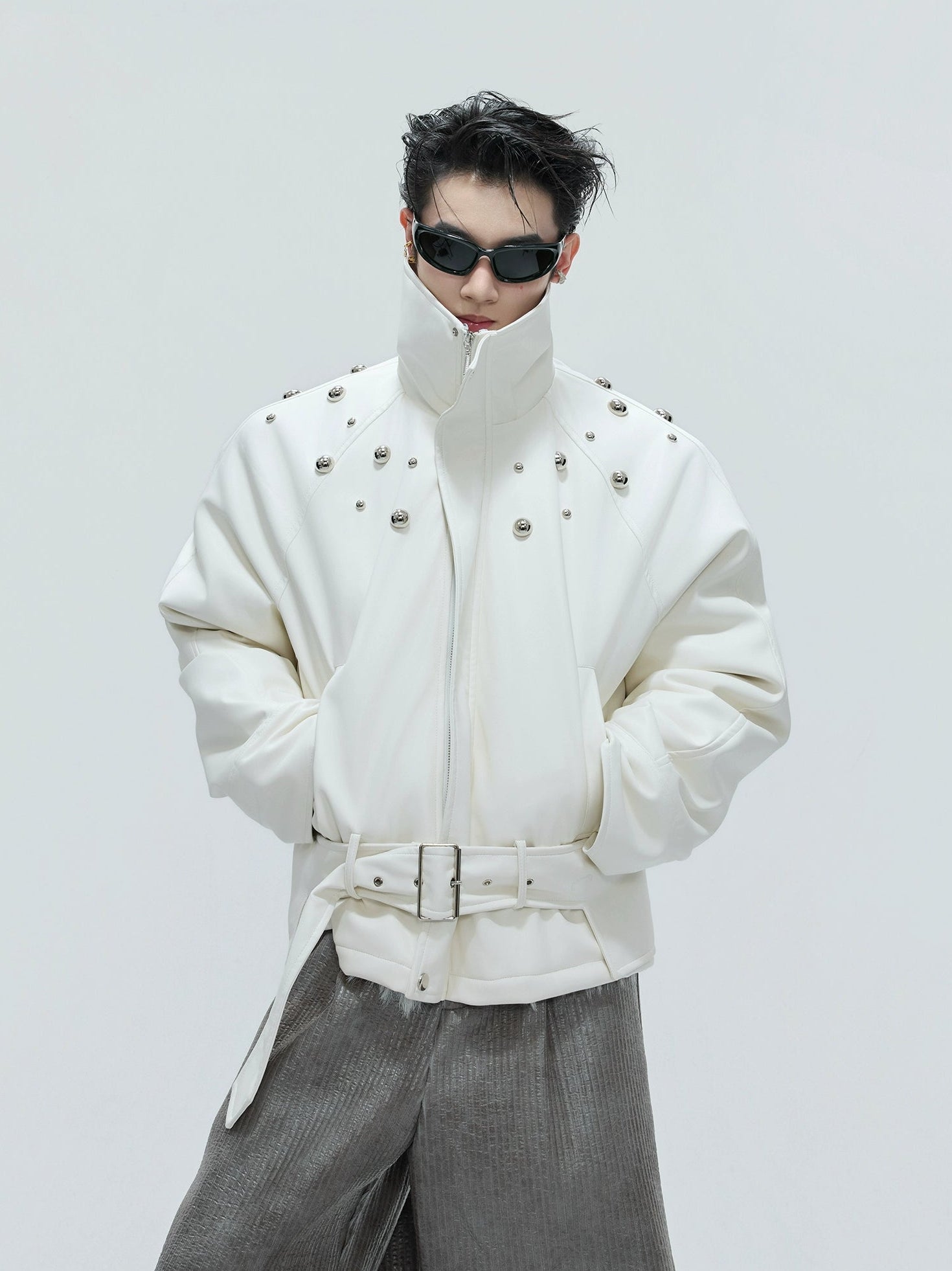 【25s Nov.】Riveted Faux Wolf Fur Collar Thickened Cotton Coat