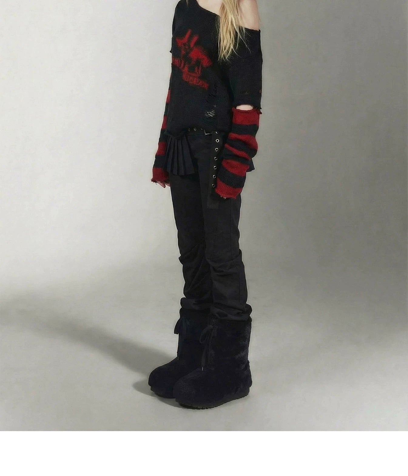 Wing-print Pleated Slim-fit High-stretch Jeans