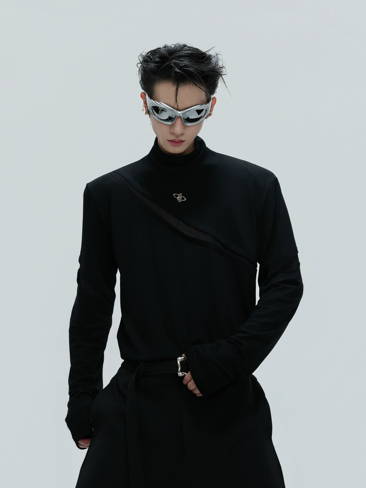 【25s Nov.】High-neck Deconstructed Base Layer High-elastic Metallic T-shirt