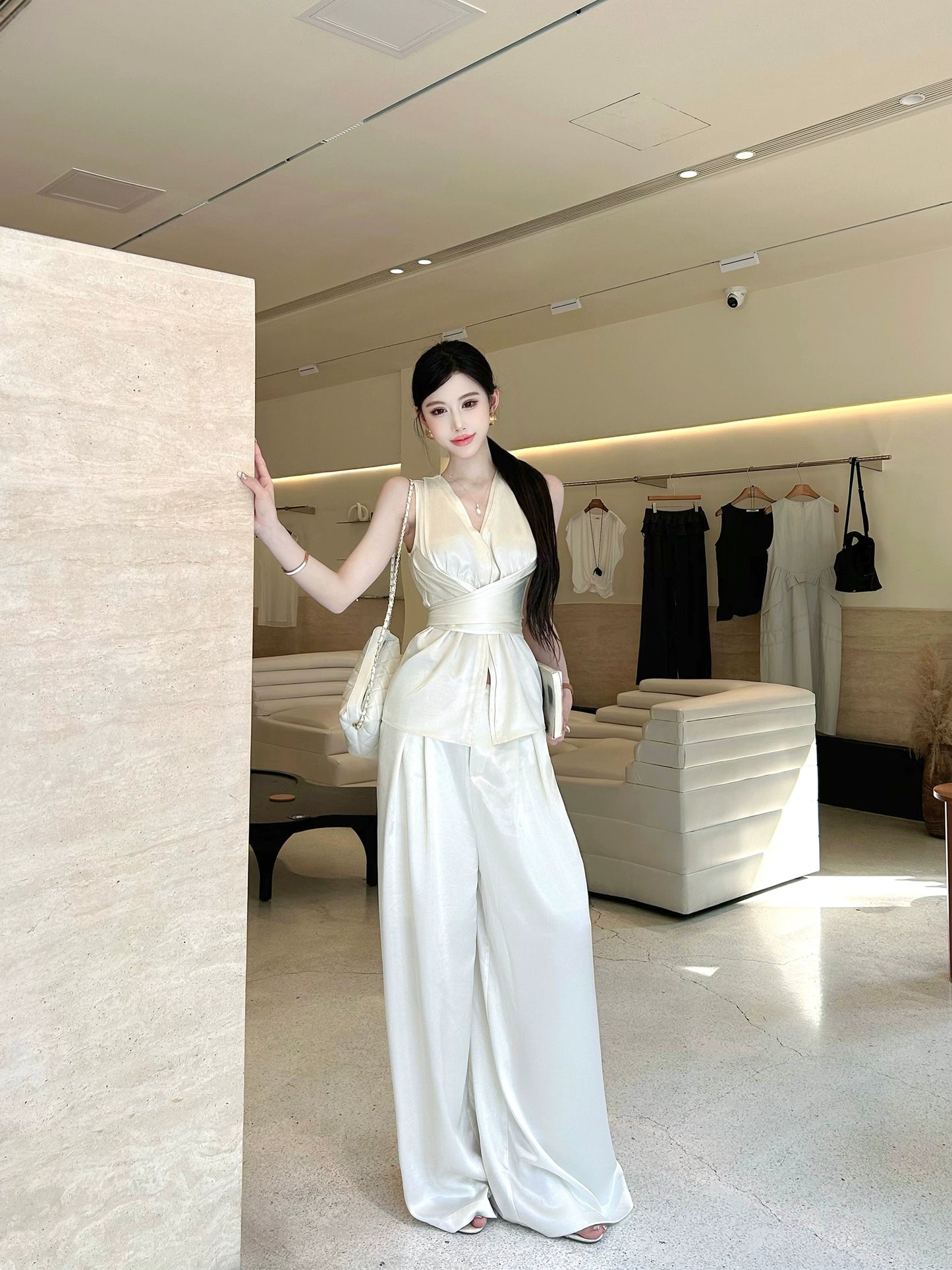 【25s Aug.】Old Money Style V-Neck Silk Sleeveless Top / Loose Pants
