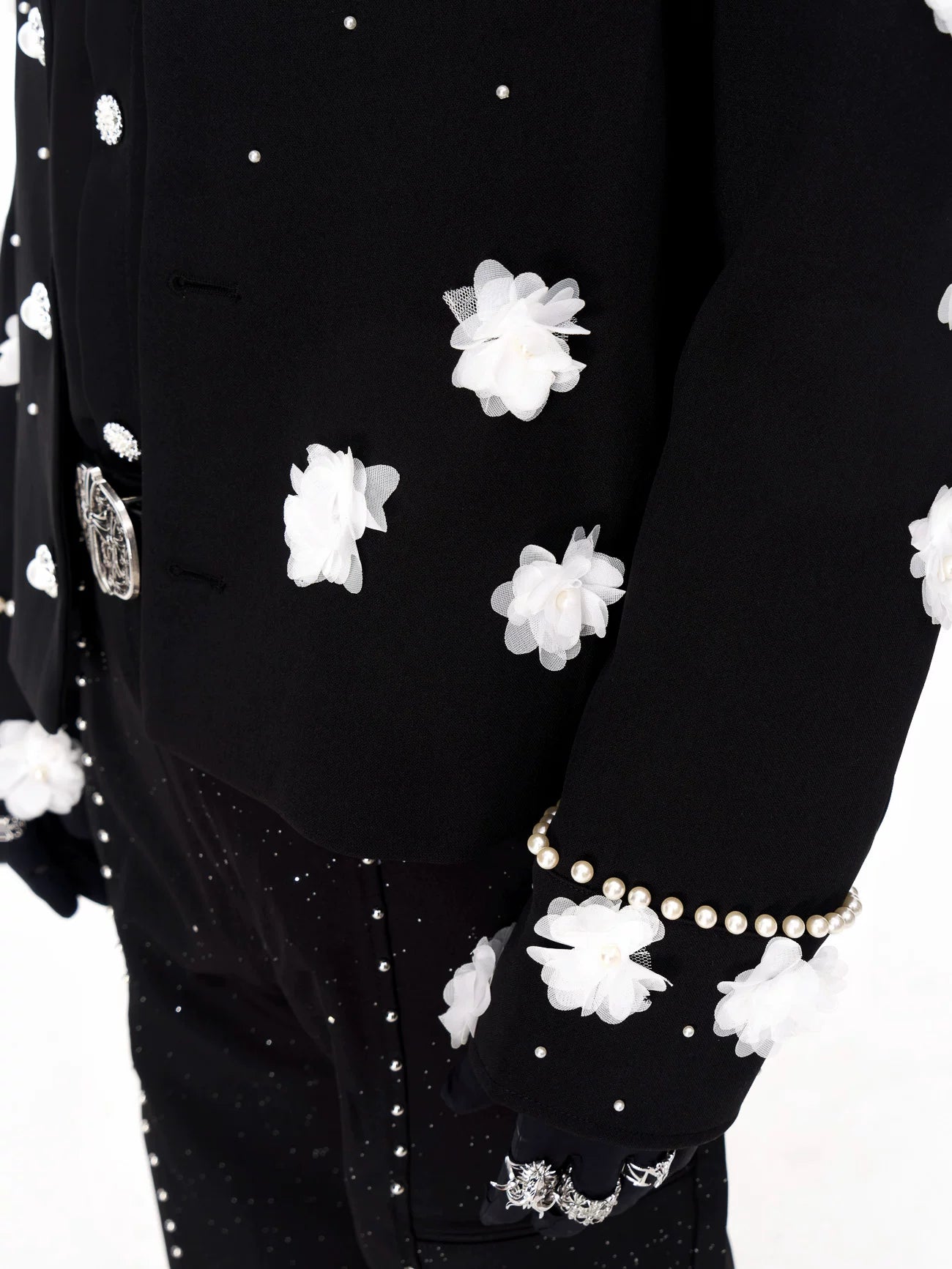 【26s Feb.】Couture 3D Floral Structured Shoulder Cropped Jacket / Pants