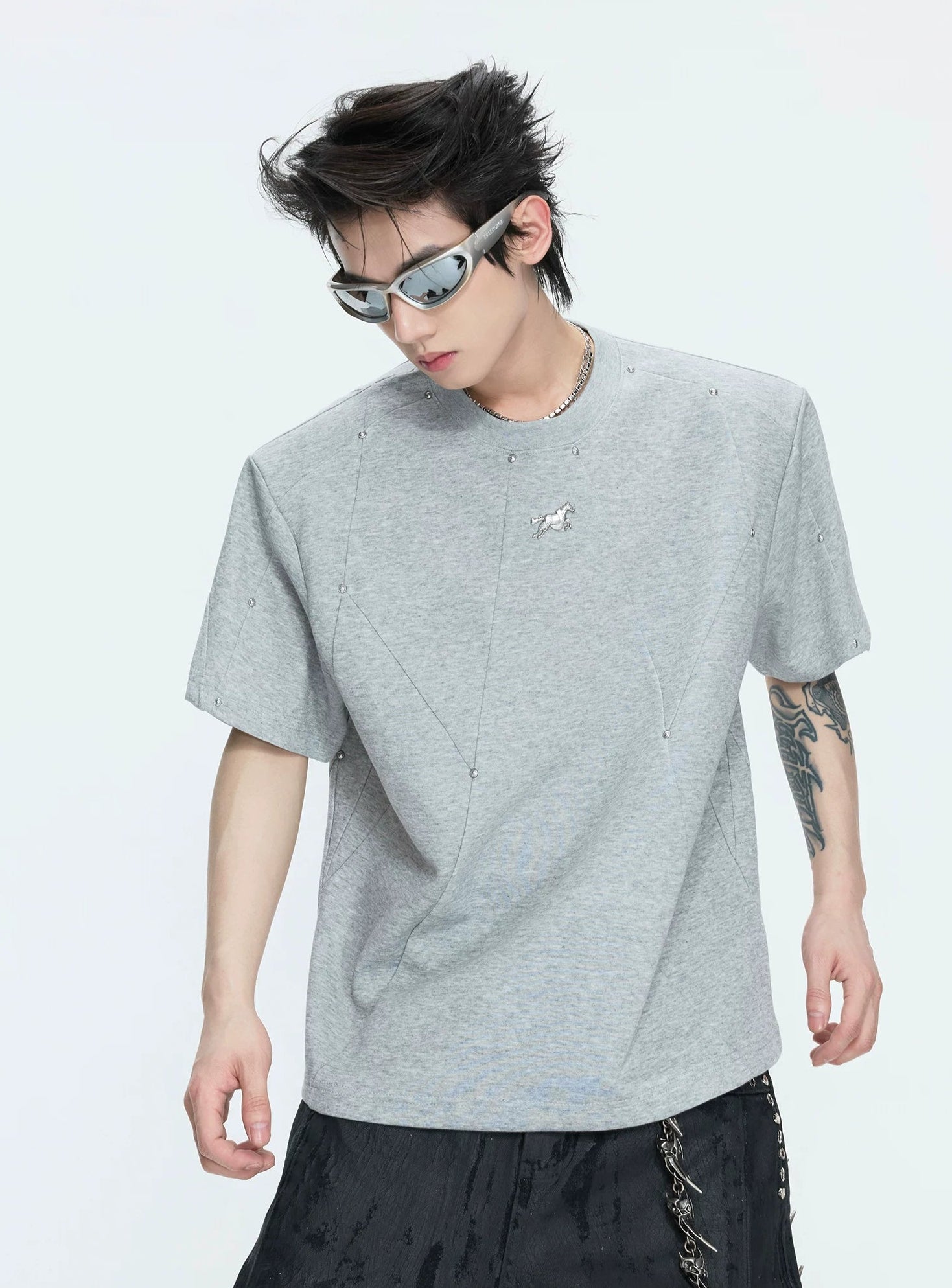 【26s May】Studded Deconstructed Boxy Shoulder Tee