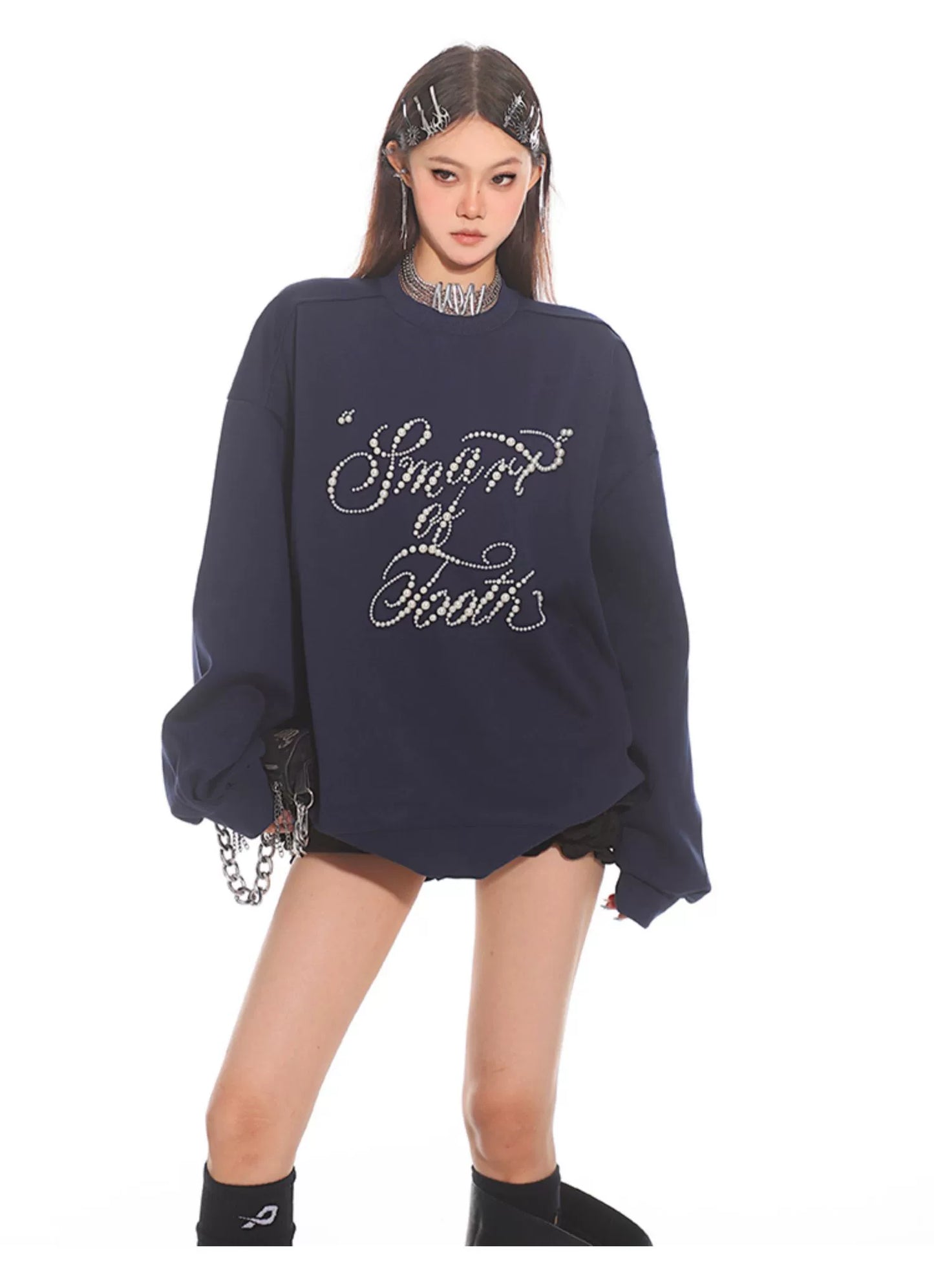 【25s Nov.】Black Beaded Loose-fitting Crew Neck Sweatshirt