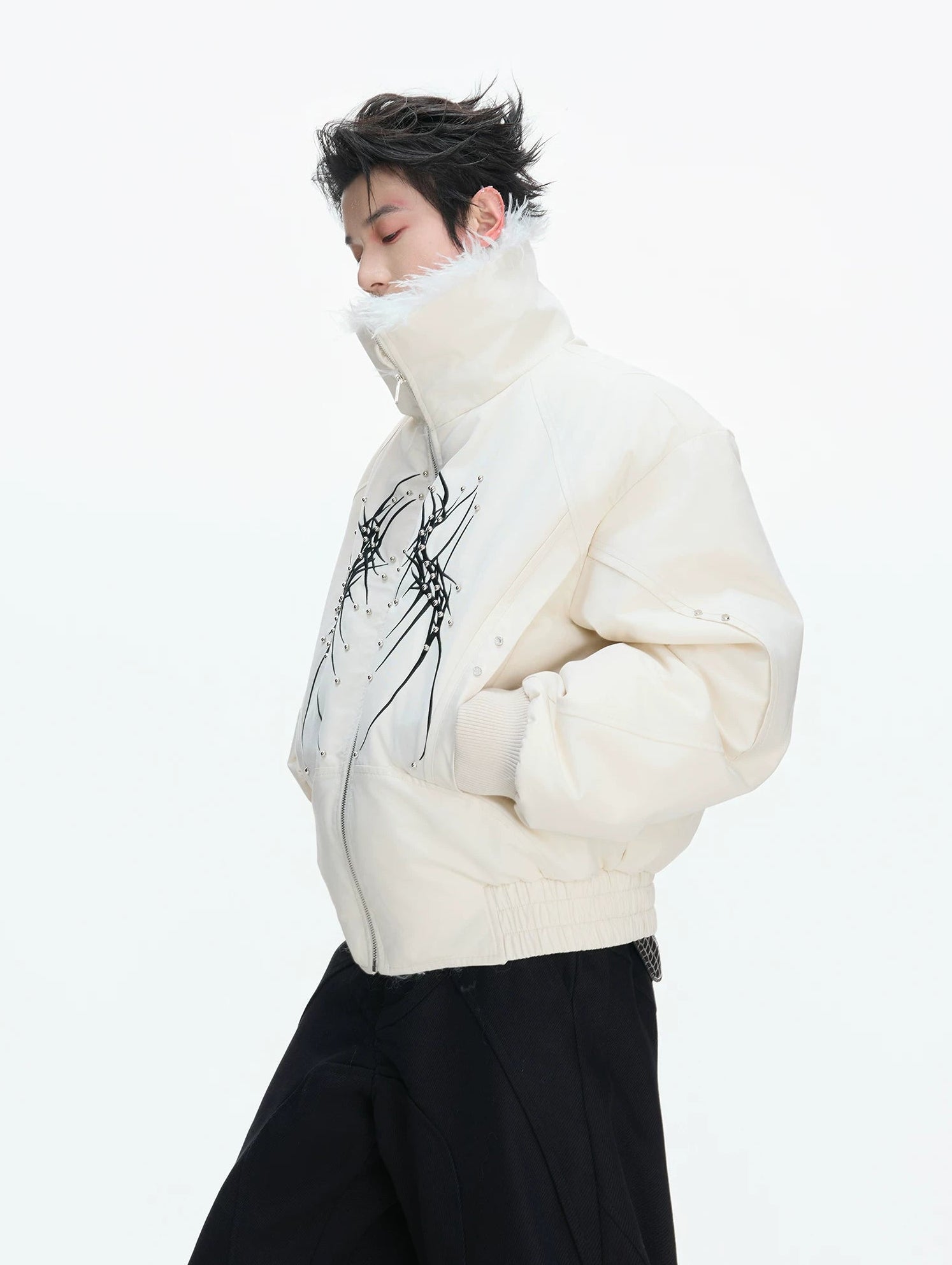 【26s Jan.】Embroidered Spine Rivet Cotton Coat