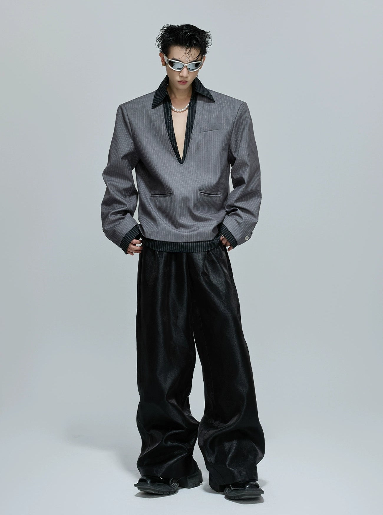 【25s Nov.】Simple Striped Patchwork V-neck Shirt