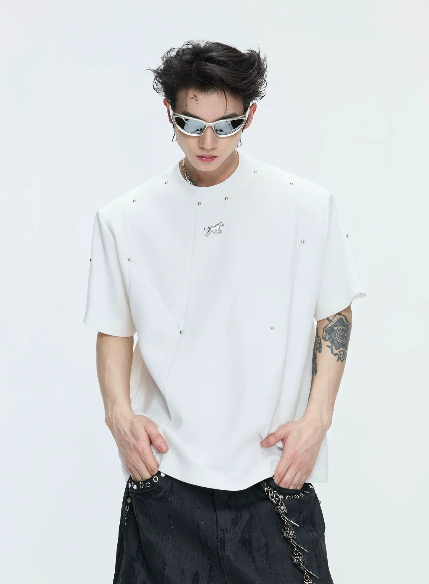 【26s May】Studded Deconstructed Boxy Shoulder Tee