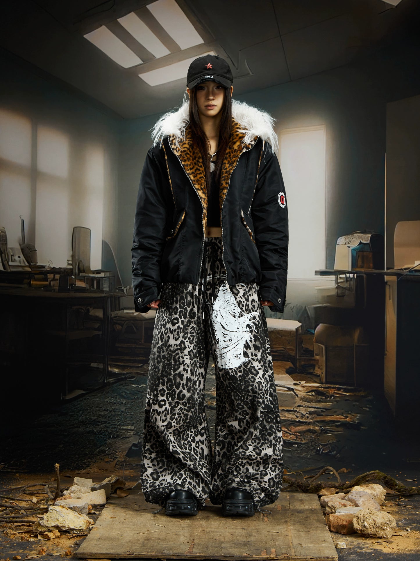 【25s Dec.】Leopard Print Patchwork Long Fur Hooded Jacket