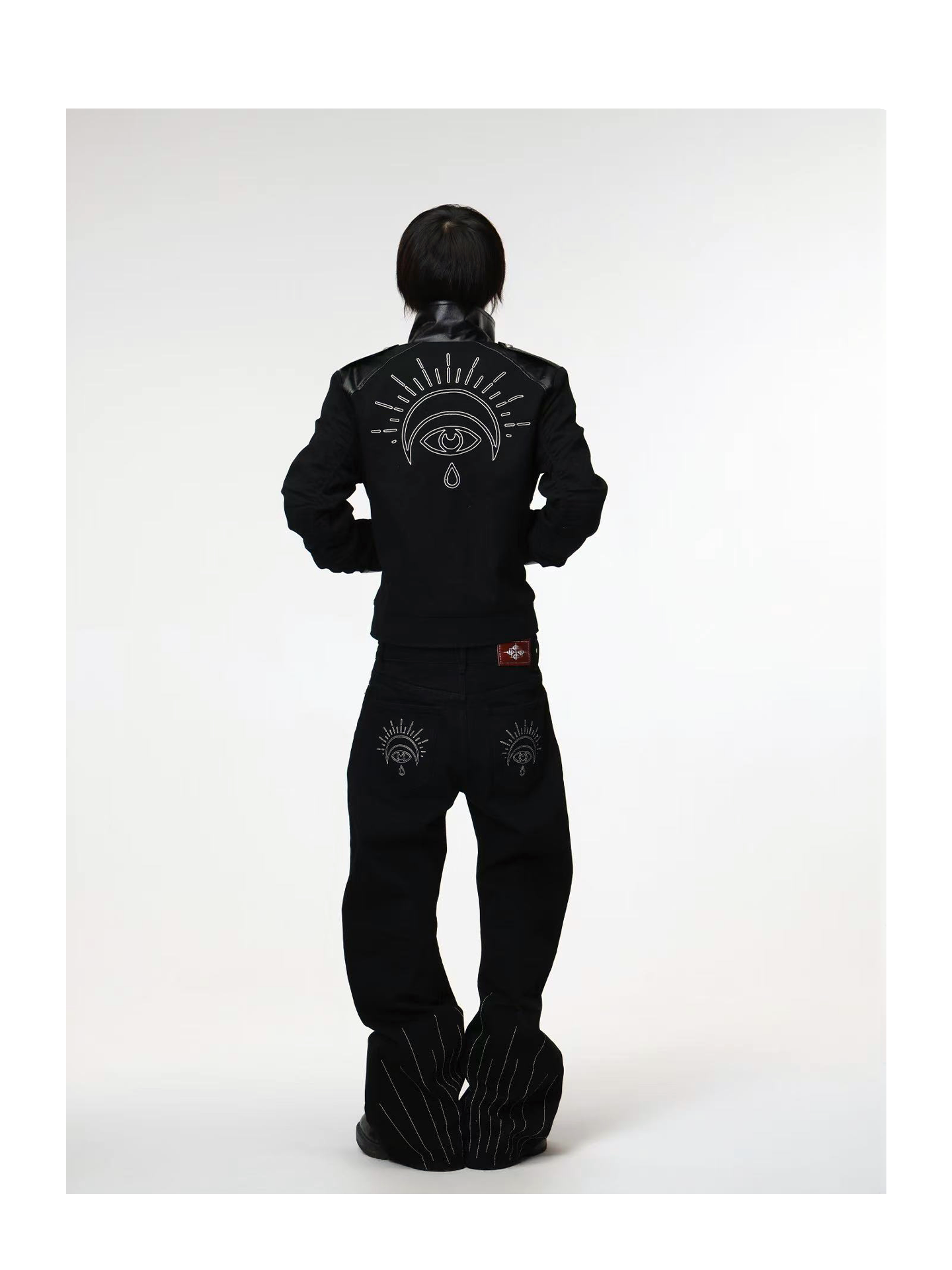 14 oz Washed Black Scimitar Jeans