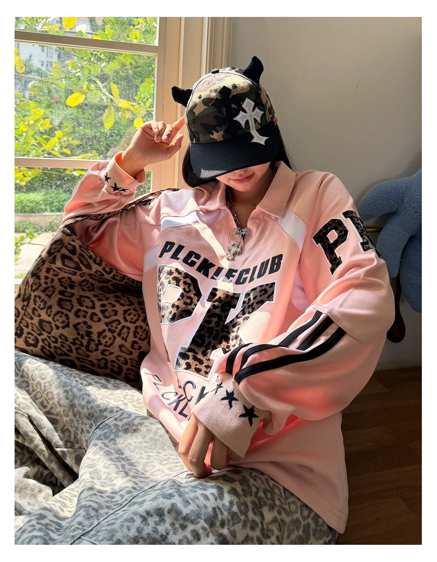 【26s Apr.】Leopard Stripe Oversized Polo Long Sleeve Tee