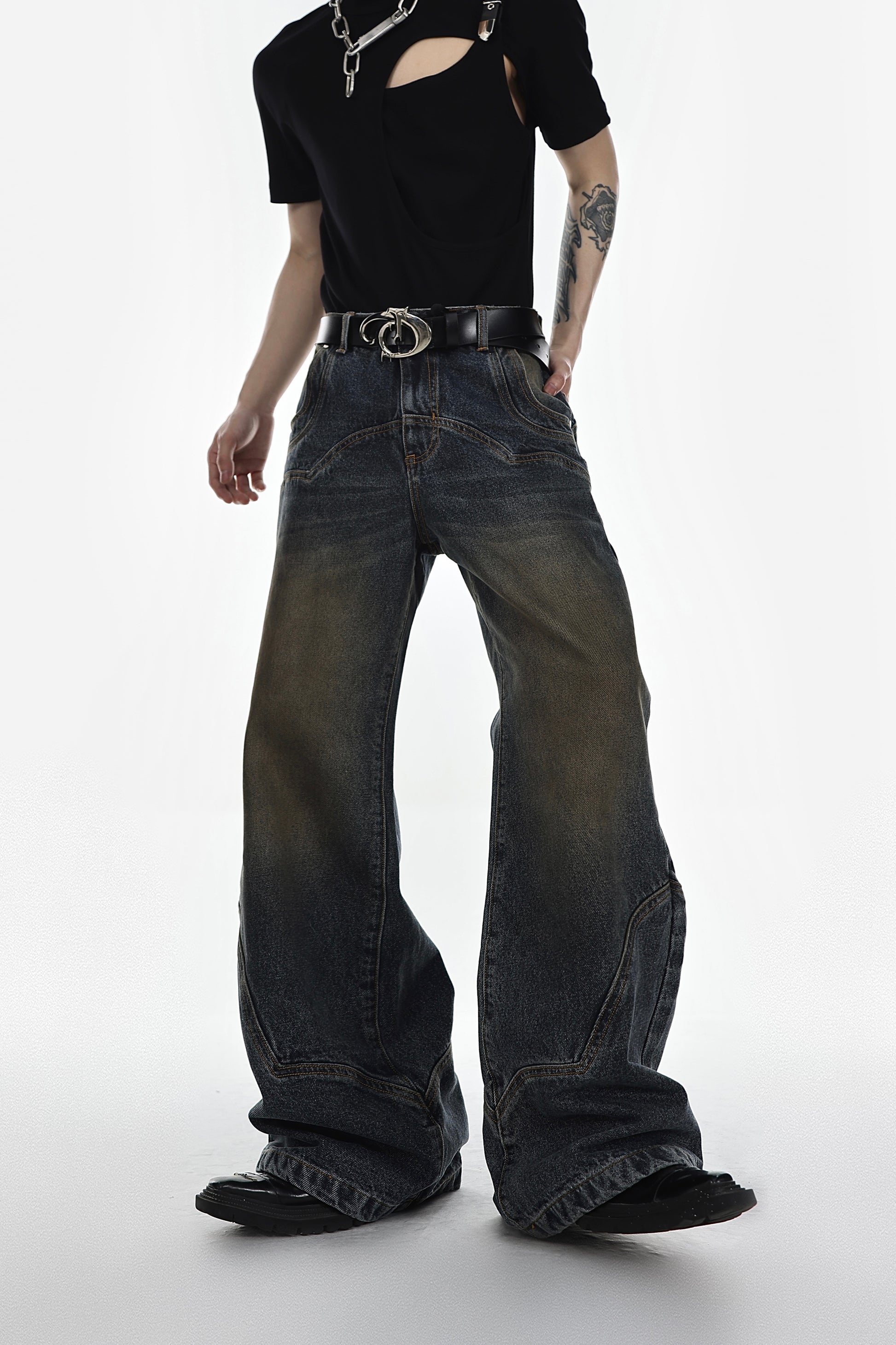 Elevate Your Style with Gradient Flared Jeans! – ArtsKoreanMan