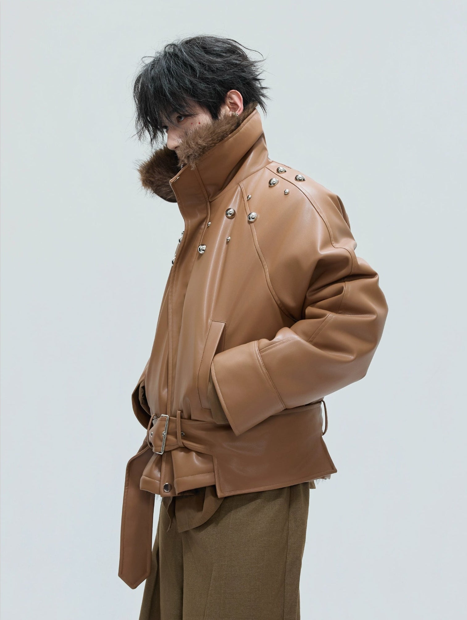 【25s Nov.】Riveted Faux Wolf Fur Collar Thickened Cotton Coat