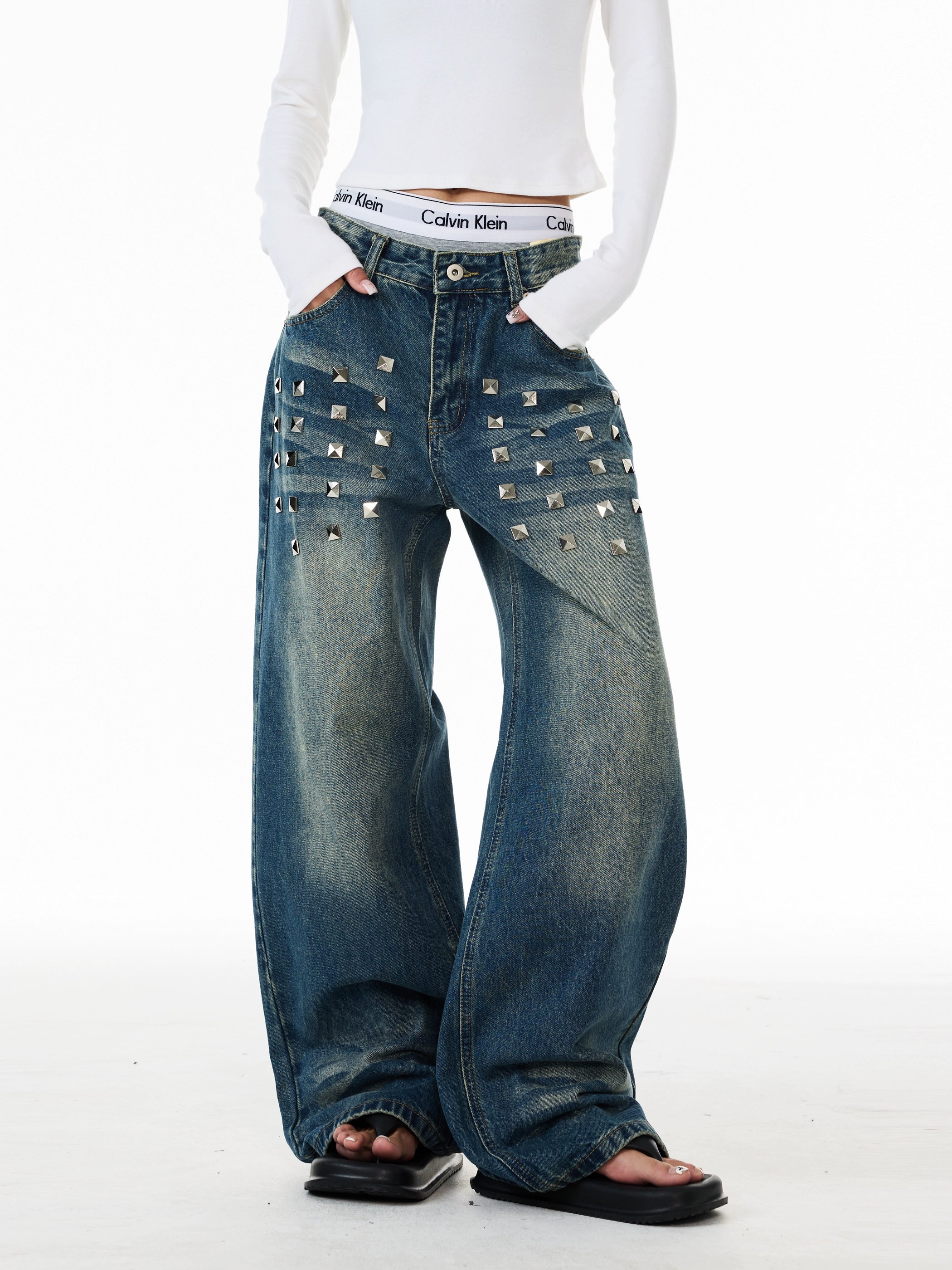 【25s Dec.】Square-studded Washed Denim Jeans