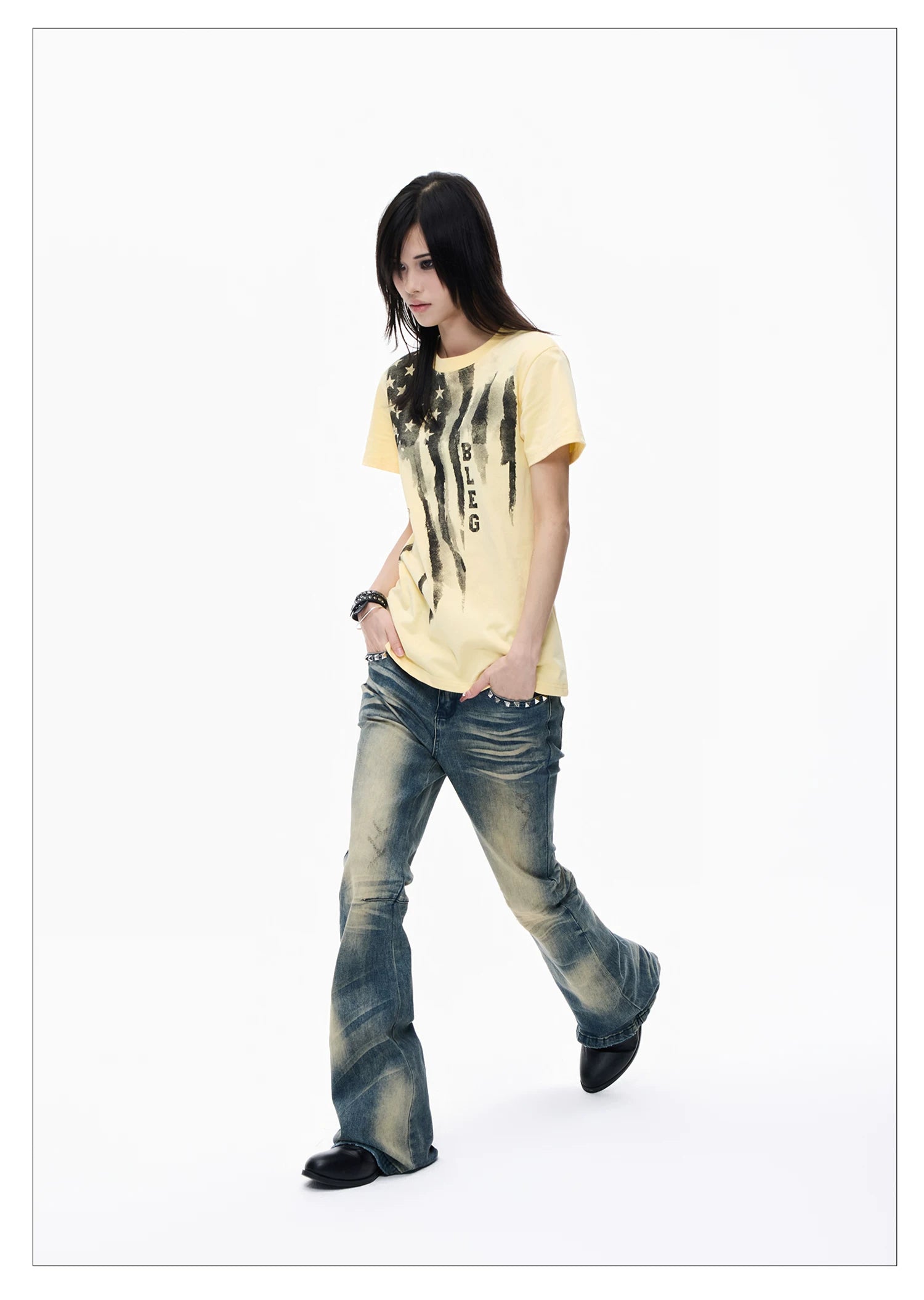 Washed Graffiti Cropped Tee