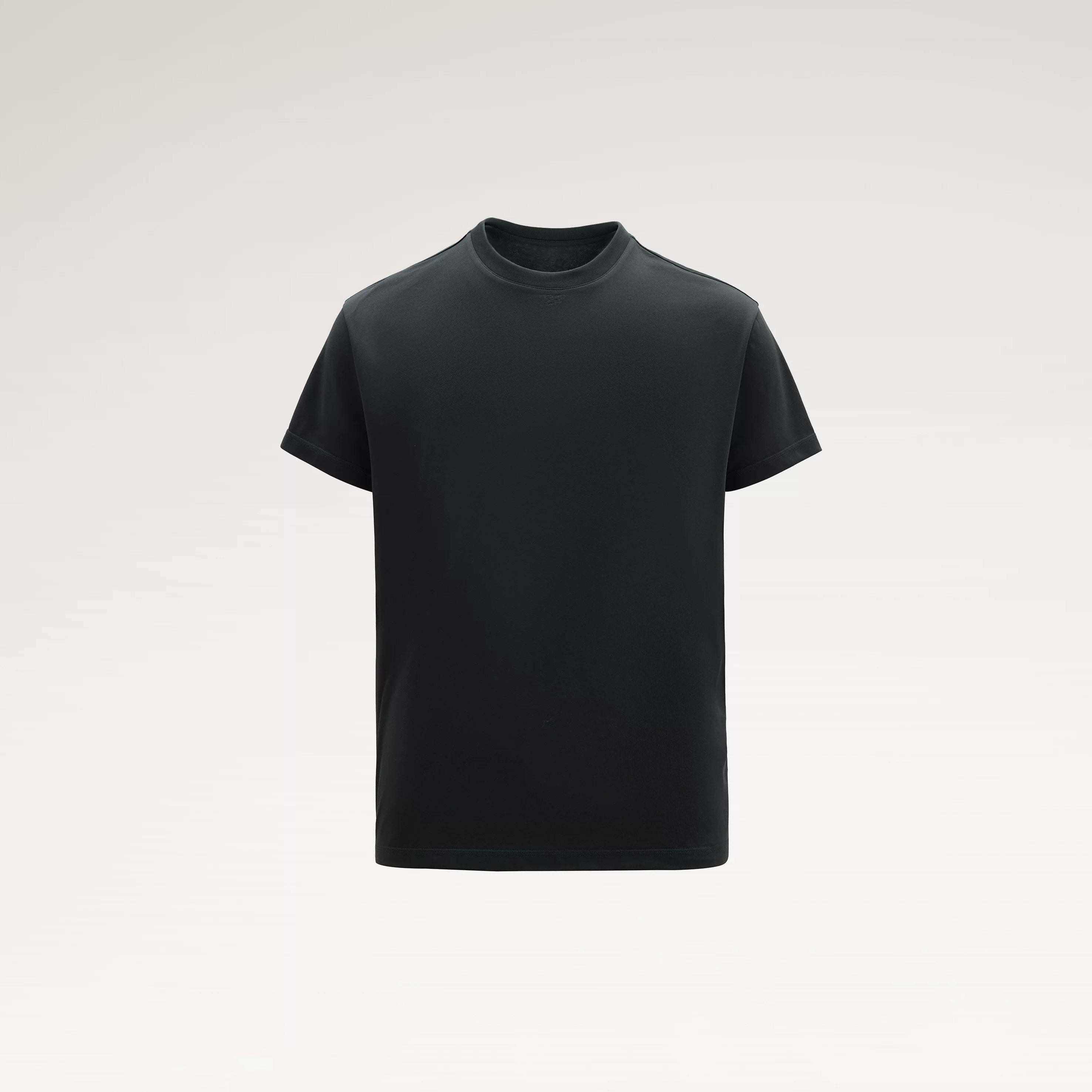 COOLMAX Essential Tee