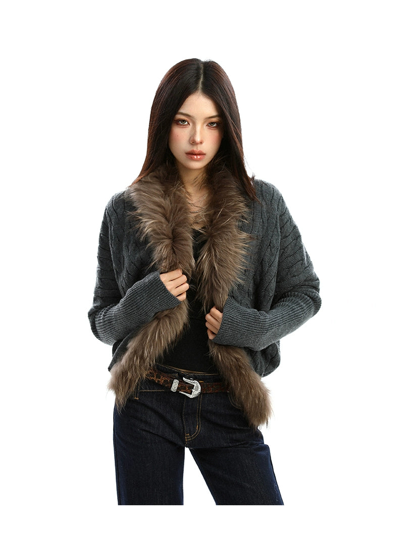 【25s Nov.】Cable Knit Collar Batwing Sleeve Sweater