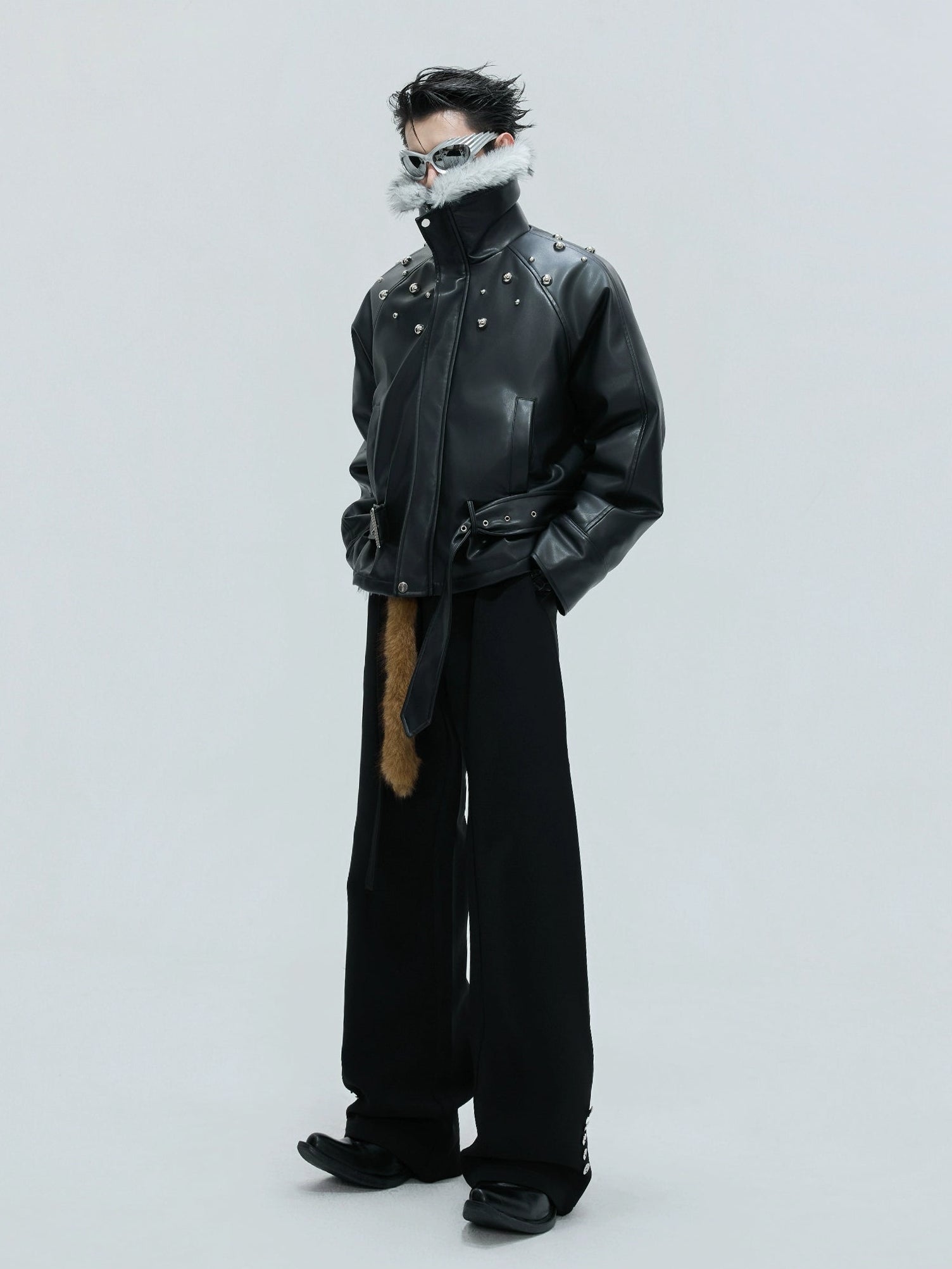 【25s Nov.】Riveted Faux Wolf Fur Collar Thickened Cotton Coat