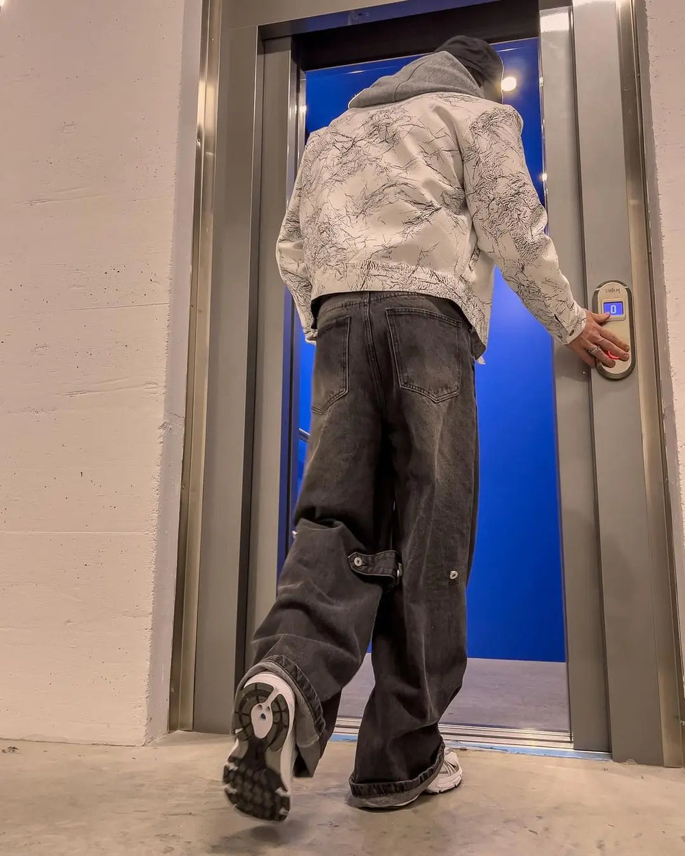 【23s Jun.】Distressed Wide Leg Jeans ArtsKoreanMan