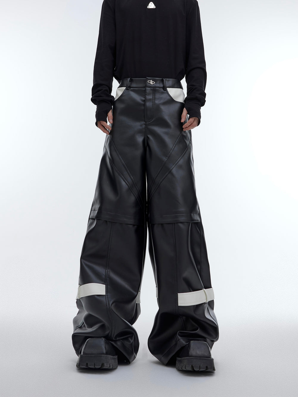 【23s November.】Deconstructed Geometric Lines Matte PU Leather Pants ArtsKoreanMan