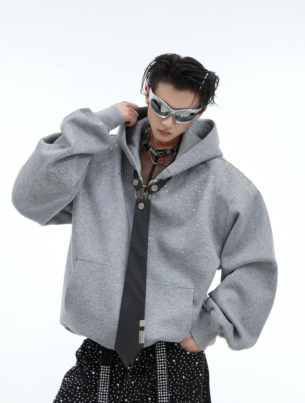 【24s Oct.】Rhinestone Detachable Tie Design Hoodie ArtsKoreanMan