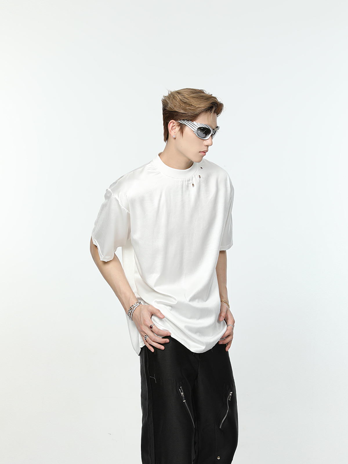 【24s May.】Textured Satin Simple T-shirt