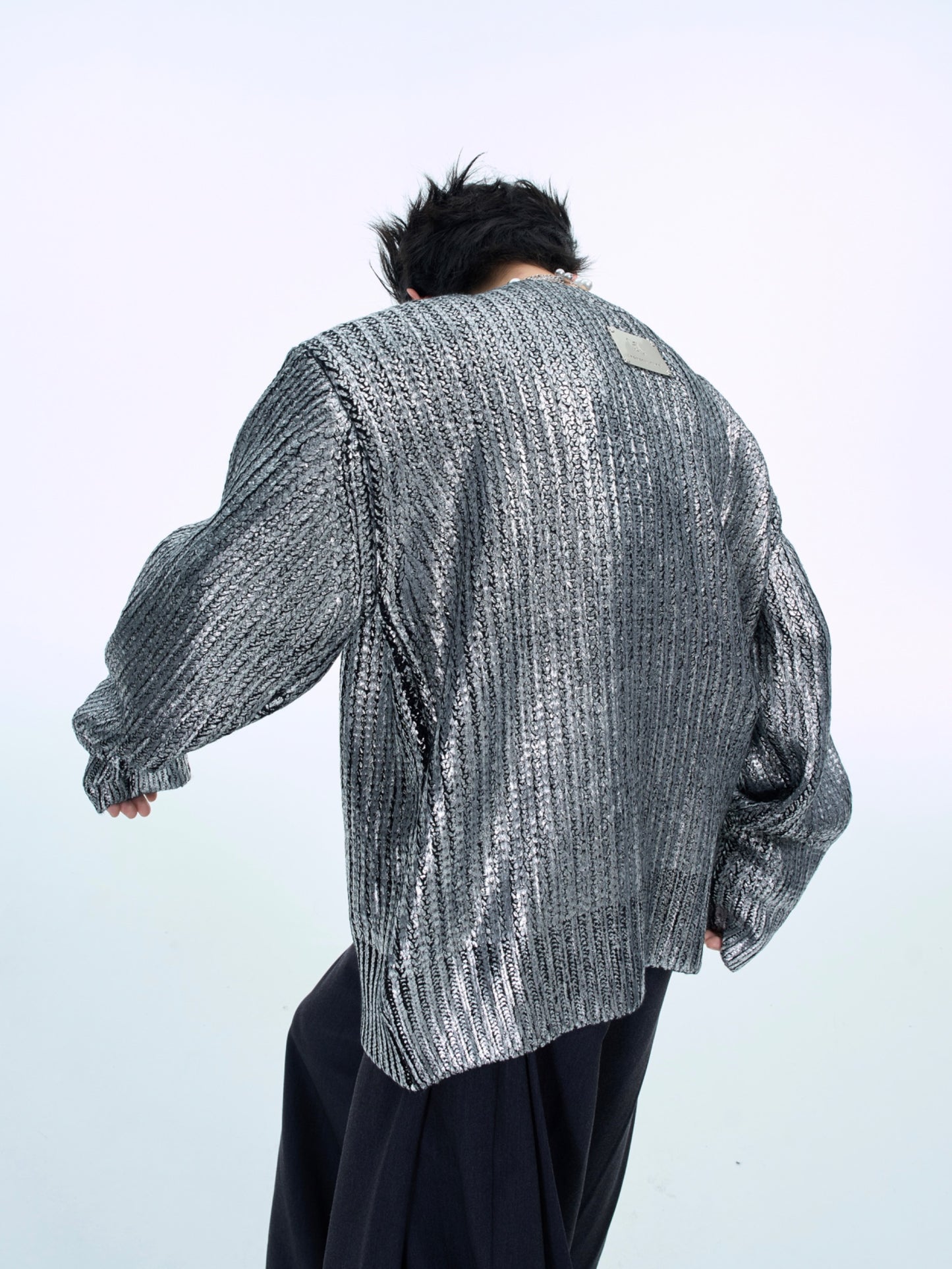 【24s Nov.】Brushed Silver Metallic Thick V-Neck Sweater