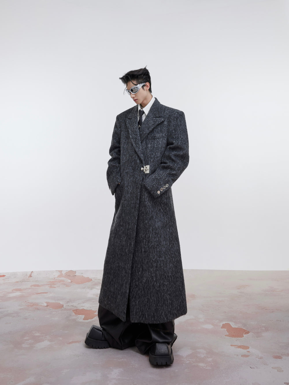 【23s October.】Oversized Shoulder-padded Wool Coat ArtsKoreanMan