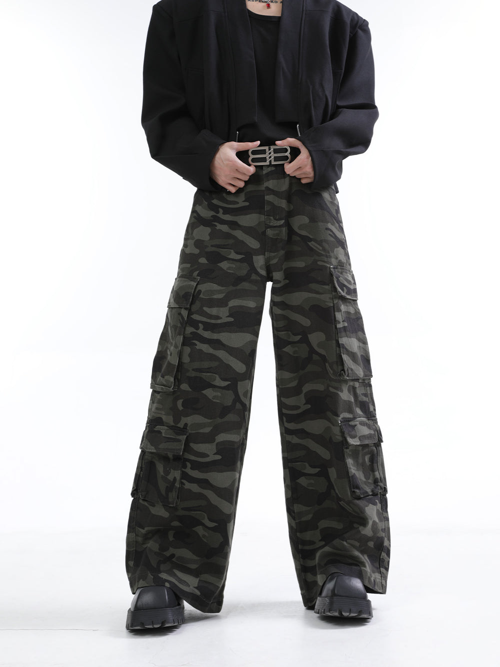 【24s Nov.】Vintage Distressed Camouflage Loose Overalls ArtsKoreanMan