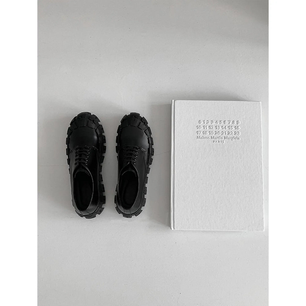 【New】Toothed Leather Shoes ArtsKoreanMan