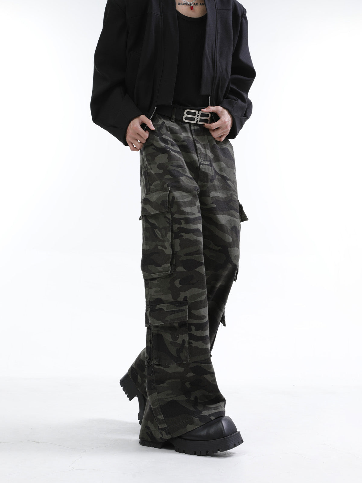 【24s Oct.】Vintage Distressed Camouflage Loose Overalls