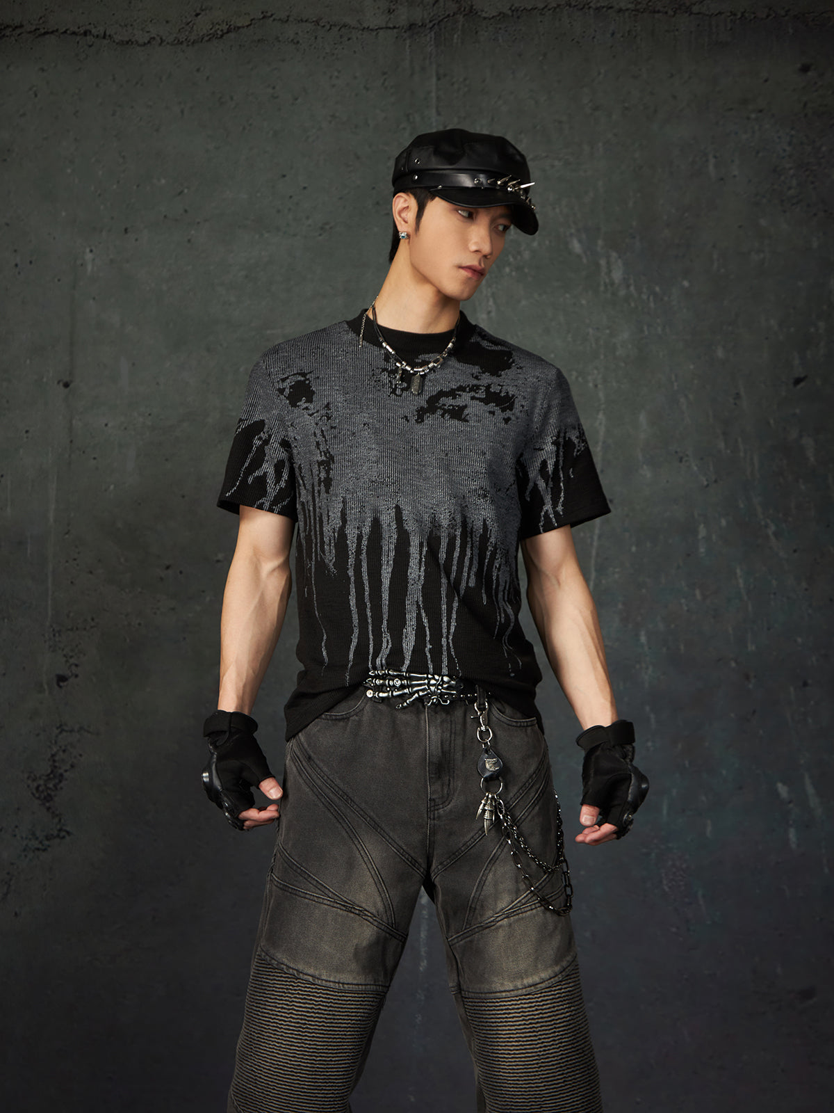 【25s Mar.】High Street Distressed Printed Elastic T-Shirt